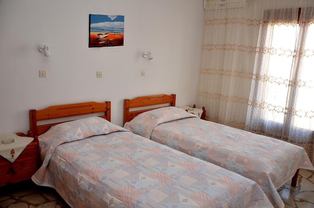 Hotel La Plage Kokkari Esterno foto